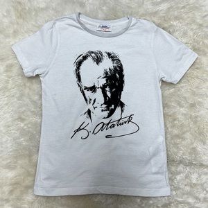 Mustafa Kemal Atatürk Short Sleeve T-shirt / Unisex